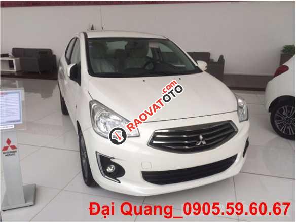 Bán Mitsubishi Attrage năm 2017, màu trắng, xe nhập, số sàn, giá tốt tại Đà Nẵng, LH Quang 0905596067-0