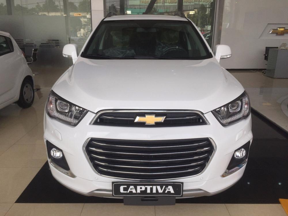 Cần bán xe Chevrolet Captiva sản xuất 2017, màu trắng, nhập khẩu, giá 879tr-1