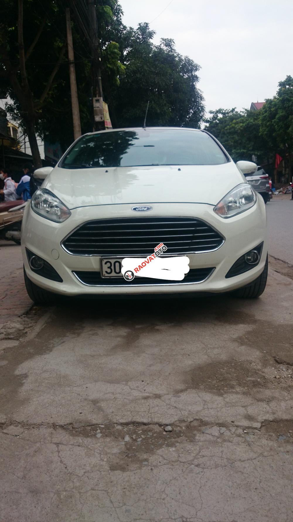 Vợ chồng em bán Ford Fiesta 2013 Titanium 1.5 AT-1