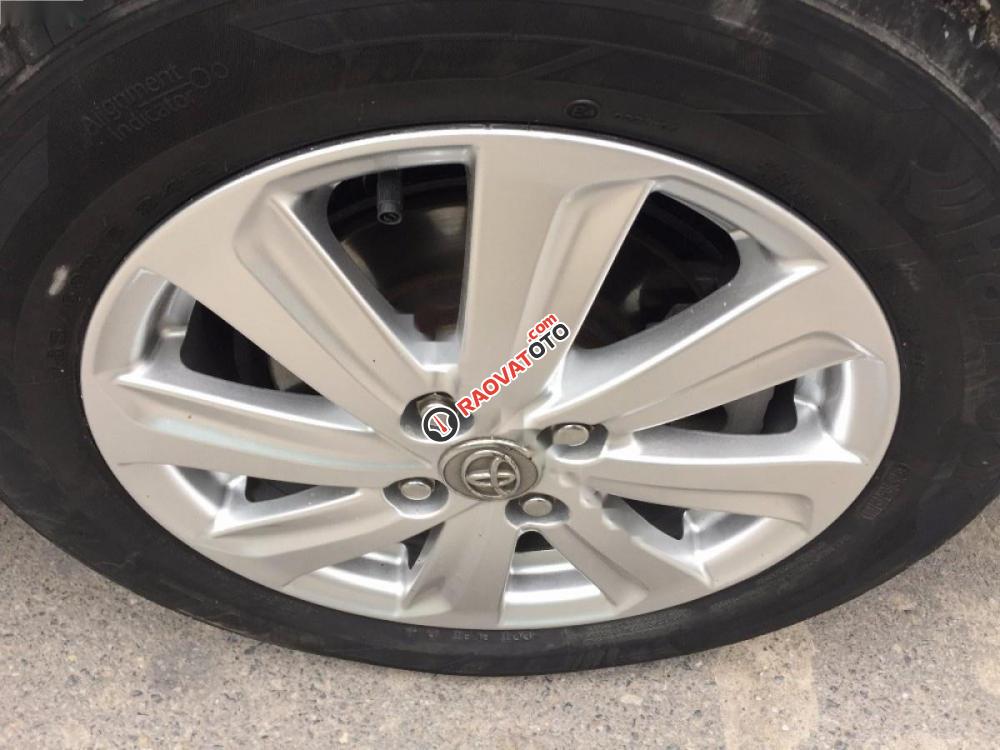 Cần bán xe Toyota Vios 1.5G năm 2014, màu bạc chính chủ-5