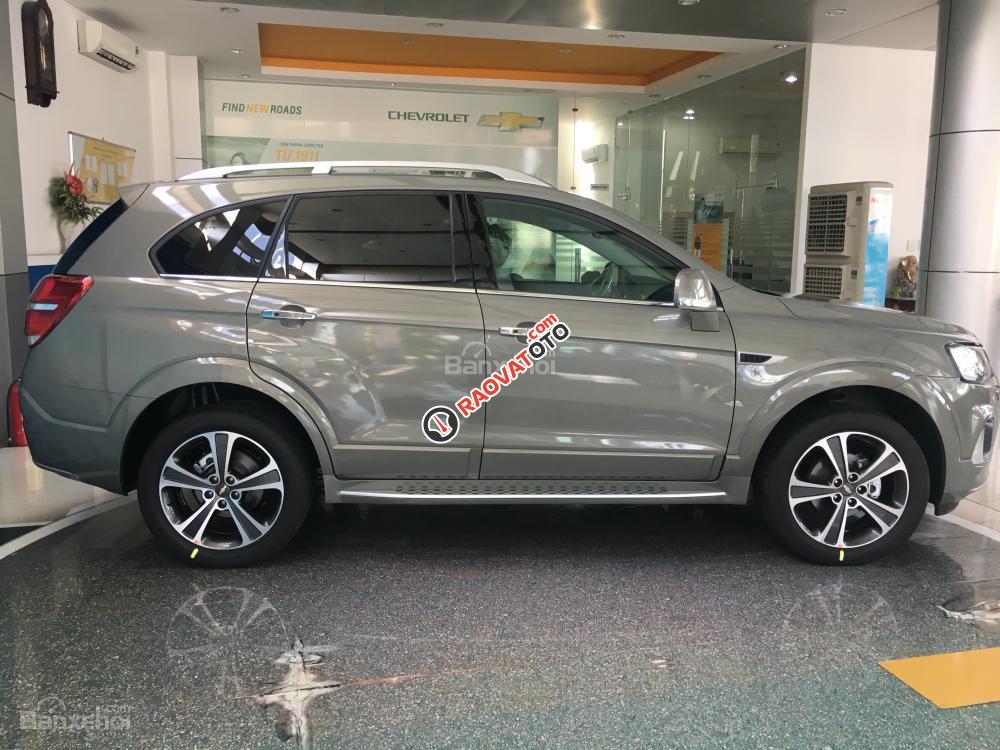 Chevrolet Captiva 2017, hỗ trợ vay ngân hàng 80%. Gọi Ms. Lam 0939193718-0