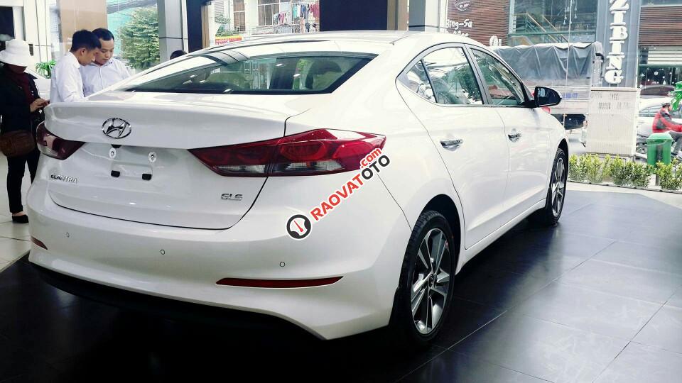 Hyundai Trường Chinh-bán Hyundai Elantra 2.0AT - giá còn thương lượng- Liên hệ: 0904 806 785-4