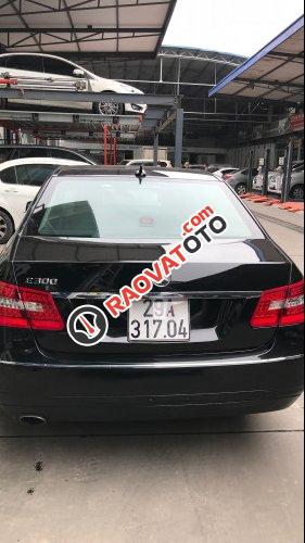 Cần bán lại xe Mercedes AT đời 2010, màu đen, nhập khẩu còn mới, 920 triệu-1