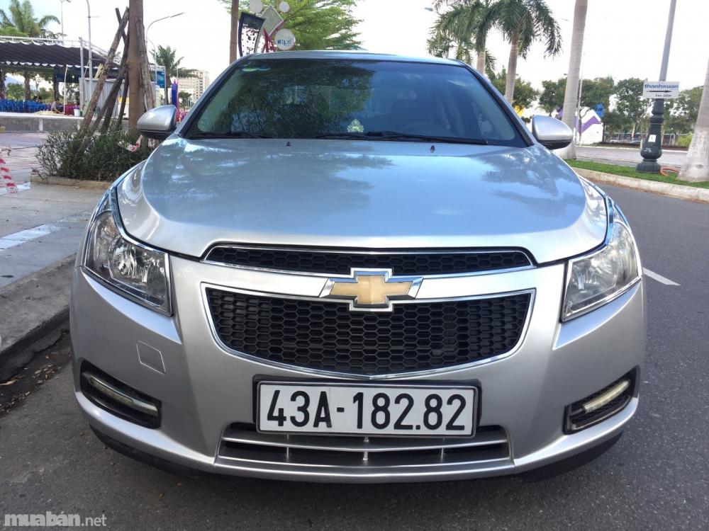 Chính chủ bán xe Chevrolet Cruze đời 2010, màu bạc, nhập khẩu-10