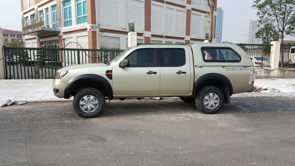 Bán xe Ford Ranger đời 2009, màu vàng, nhập khẩu-1