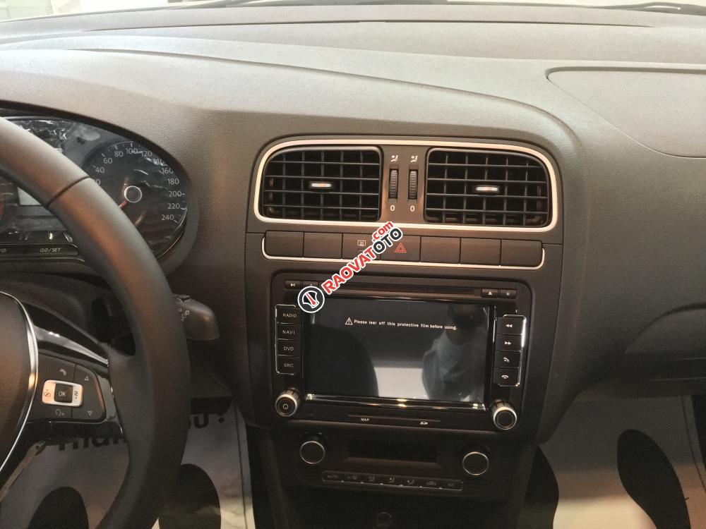 Polo Hatchback nhập khẩu chính hãng - đời mới LH 0933689294-7