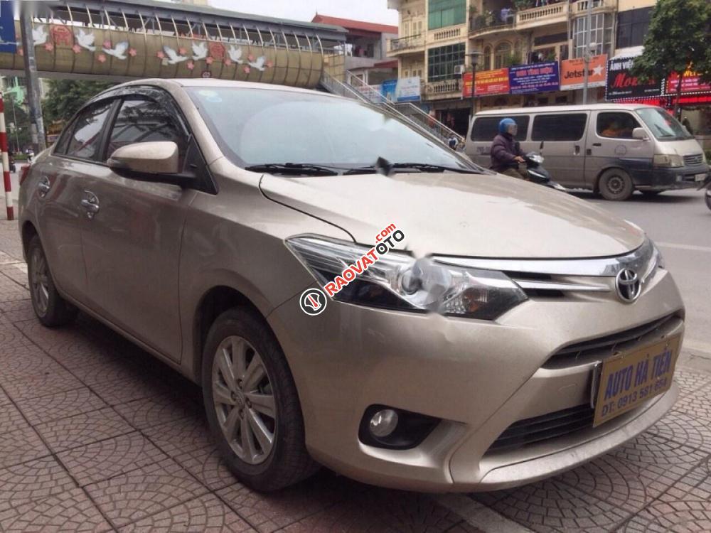 Cần bán xe Toyota Vios G đời 2015, màu vàng chính chủ-0