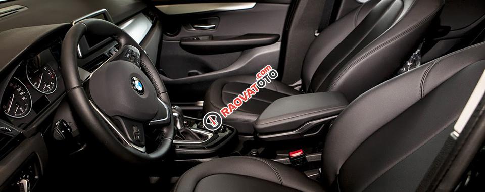 BMW 218i GT moel năm 2017: Dòng xe sang 7 chỗ - Giá tốt nhất trong cùng phân khúc-4