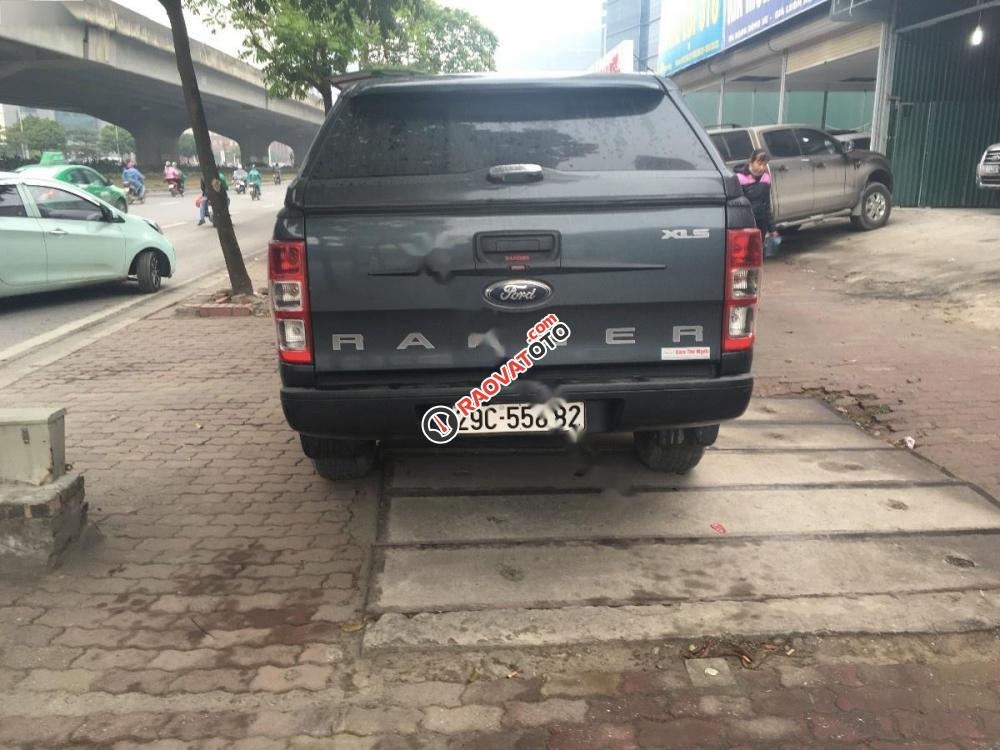 Bán xe Ford Ranger đời 2015, nhập khẩu nguyên chiếc chính chủ-3