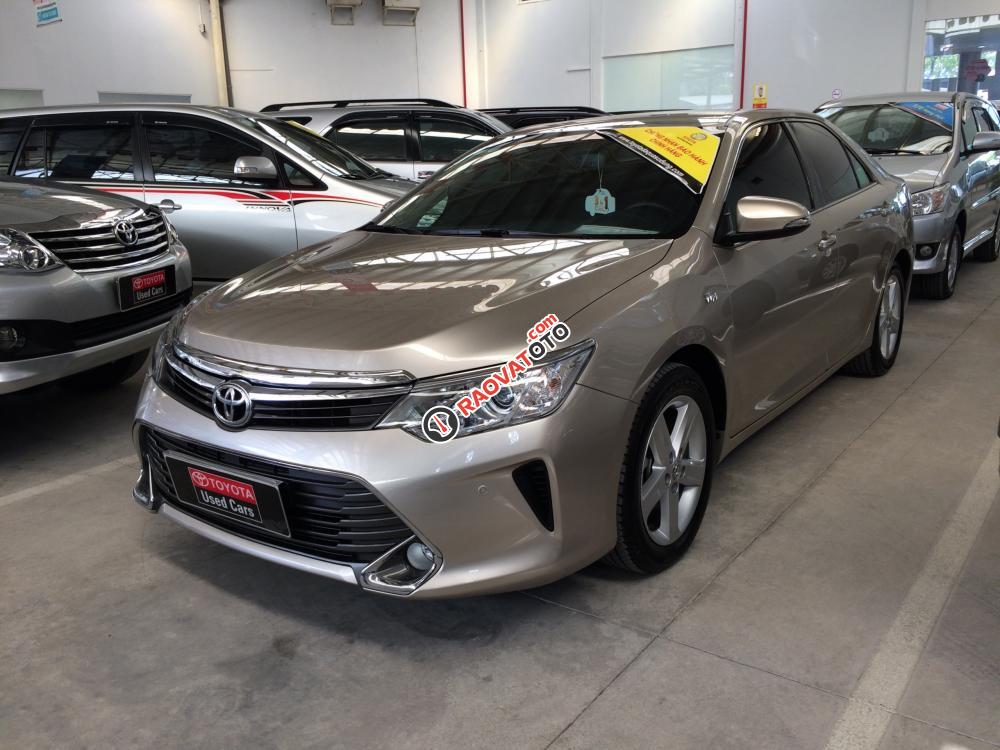 Bán xe Toyota Camry 2.5Q đời 2016, màu vàng cát mới leng keng-6