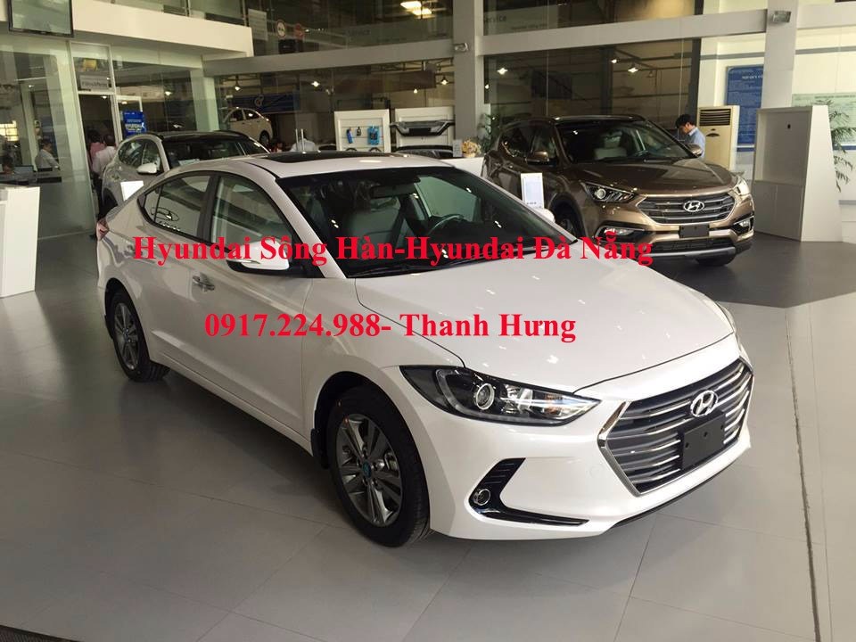 Bán xe Hyundai Elantra năm 2017, màu trắng, xe nhập -4