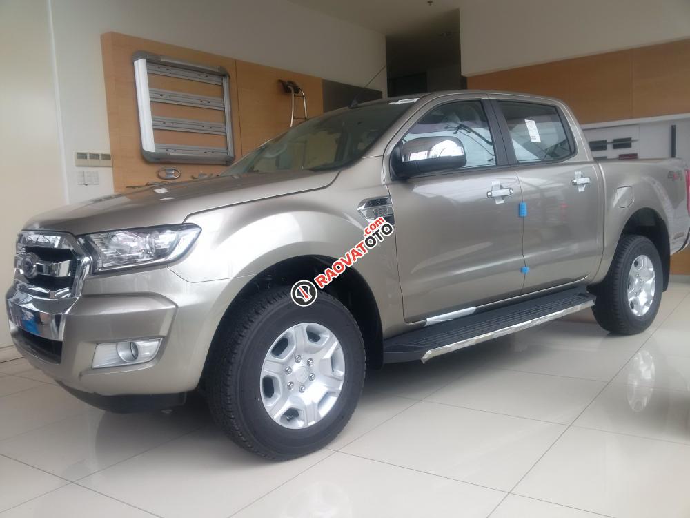 [Bao lăn bánh +BHVC] Cần bán xe Ford Ranger XLT 4x4 MT mới 100%, nhập khẩu-1