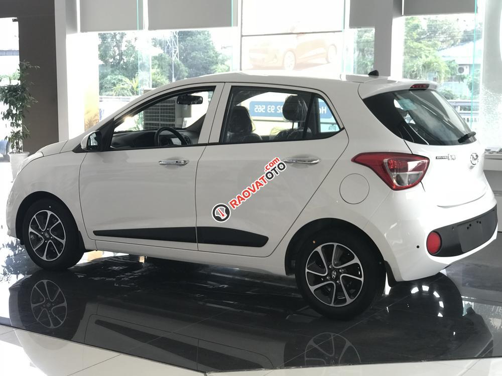 [Hyundai Hue] Cần bán Hyundai Grand i10 năm 2018 màu trắng, 315 triệu - LH 0903.545.725-1