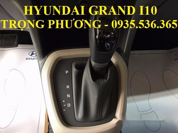 Bán xe Hyundai Grand i10 đời 2017, màu đỏ, xe nhập-16