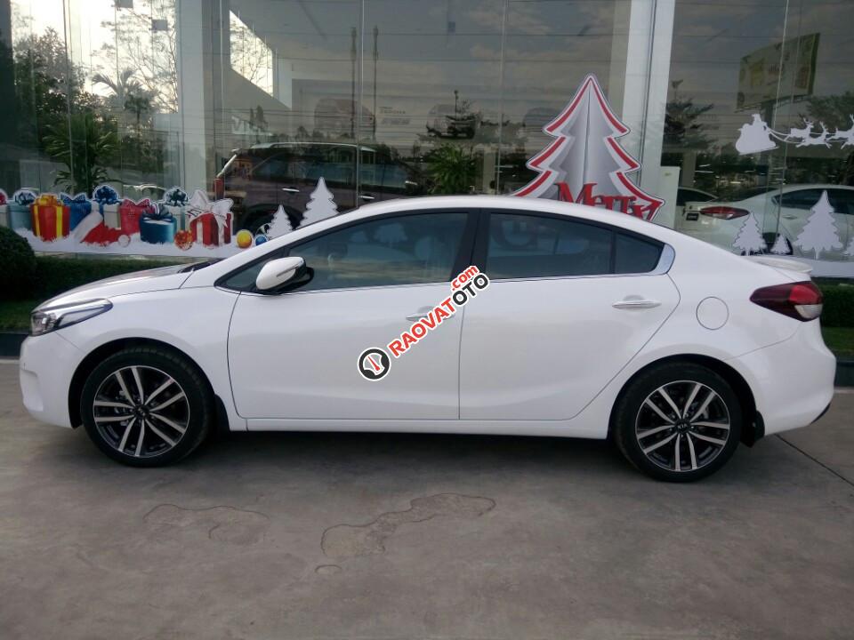 Bán Kia Cerato 1.6AT đời 2018, màu trắng, LH: 0989.240.241-1