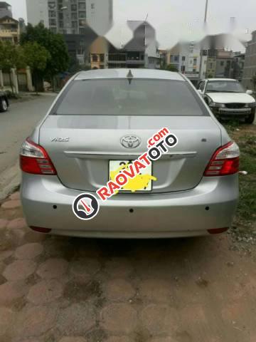 Bán Toyota Vios 1.5E đời 2011, màu bạc chính chủ giá cạnh tranh-3