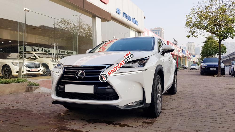 Cần bán xe Lexus NX 200T đời 2016, màu trắng, xe nhập-1