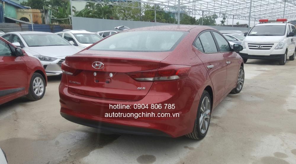 Bán ô tô Hyundai Elantra đời 2017, màu đỏ, nhập khẩu chính hãng-4