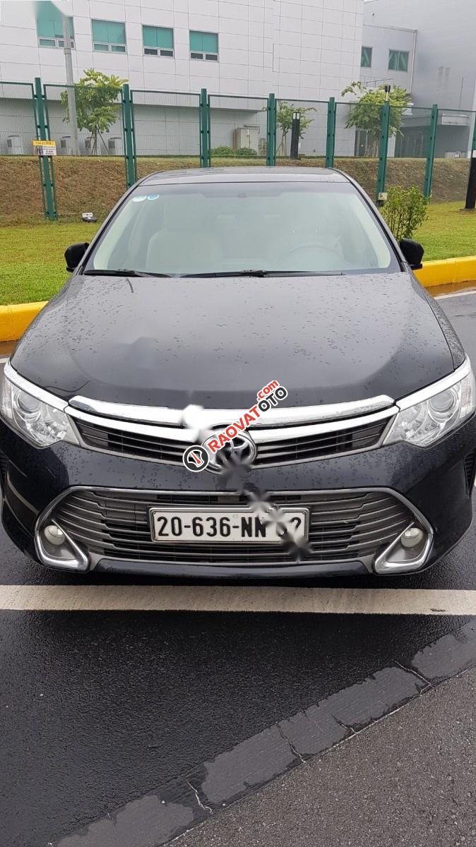 Bán Toyota Camry 2.0E đời 2015, màu đen -1