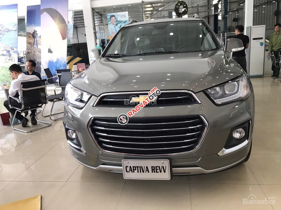 Bán Chevrolet Captiva Revv LTZ 2.4 AT sản xuất 2017, hỗ trợ vay ngân hàng 80%, gọi Ms. Lam 0939193718-2