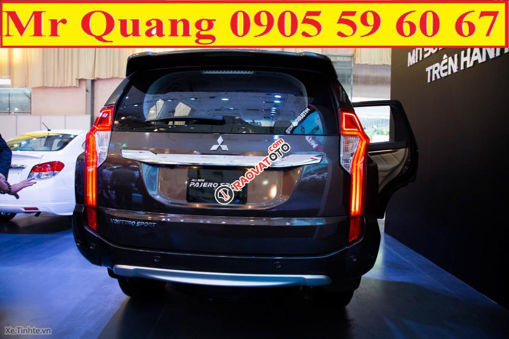 Bán xe Pajero Sport nhập khẩu, xe đủ màu, hỗ trợ vay lên đến 80 %. LH Quang 0905596067, giá tốt nhất tại Huế-18