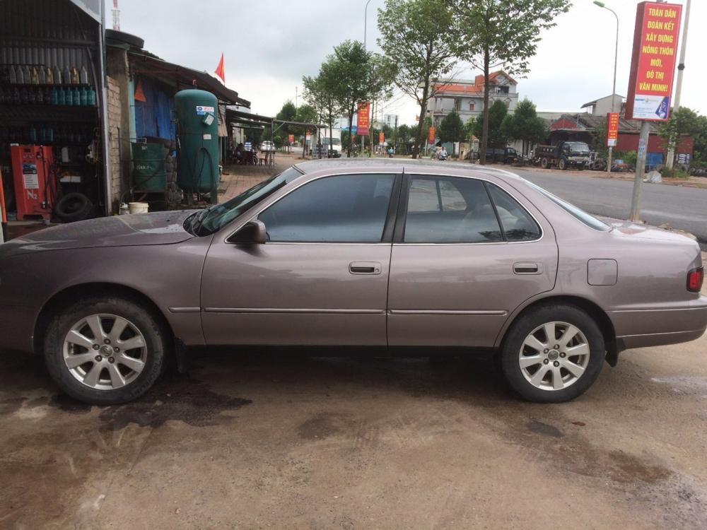 Bán xe Toyota Camry đời 1993, màu xám, nhập khẩu  -1