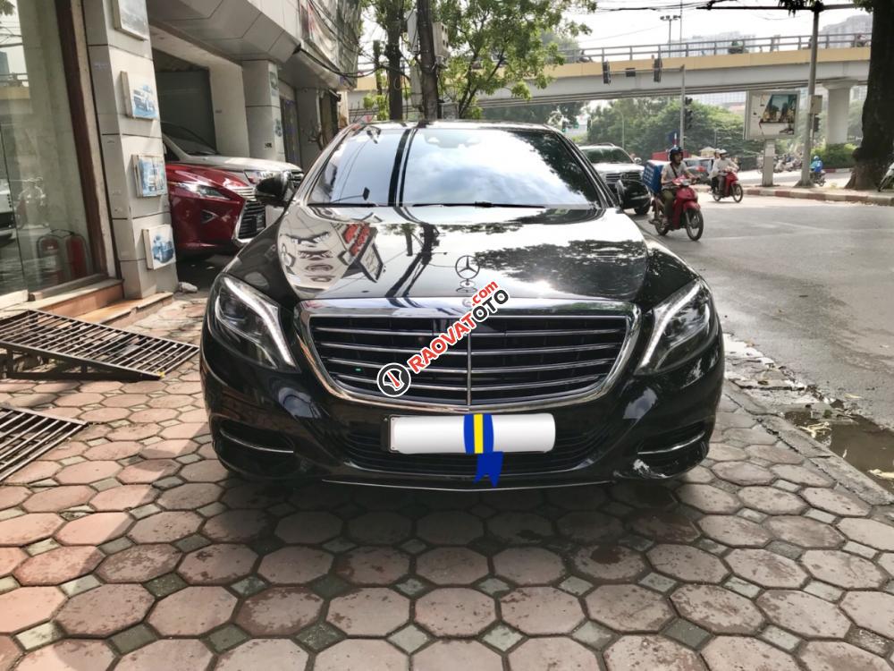 Bán xe Mercedes S500 sản xuất 2016, màu đen, nội thất nâu, xe đã qua sử dụng giá tốt. LH: 0948.256.912-0