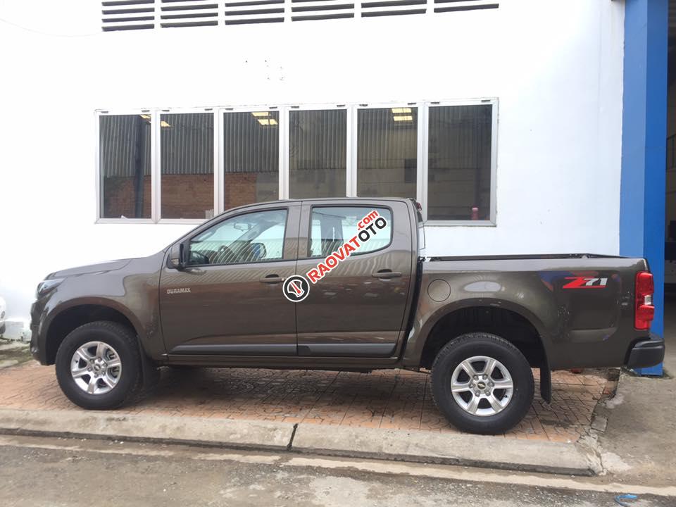 Bán xe Chevrolet Colorado LT 2.5 MT 1 cầu màu nâu, trả góp ngân hàng - LH: 0945.307.489-2