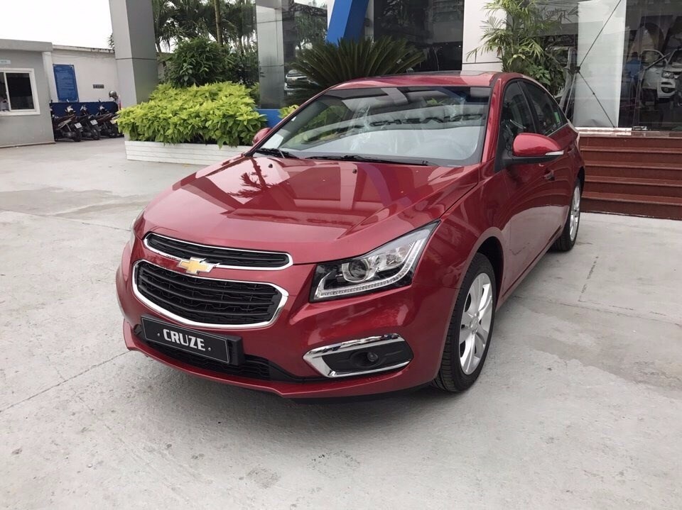 Bán ô tô Chevrolet Cruze đời 2017, màu đỏ, nhập khẩu-1