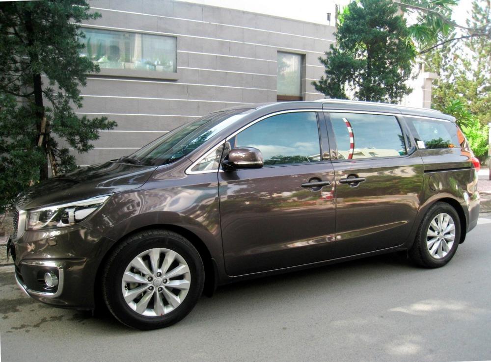 Bán xe Kia Sedona 3.3 GATH năm 2016, nhập khẩu nguyên chiếc-3