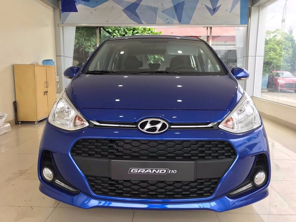 Bán Hyundai Grand i10 đời 2017, màu đỏ, nhập khẩu  -7