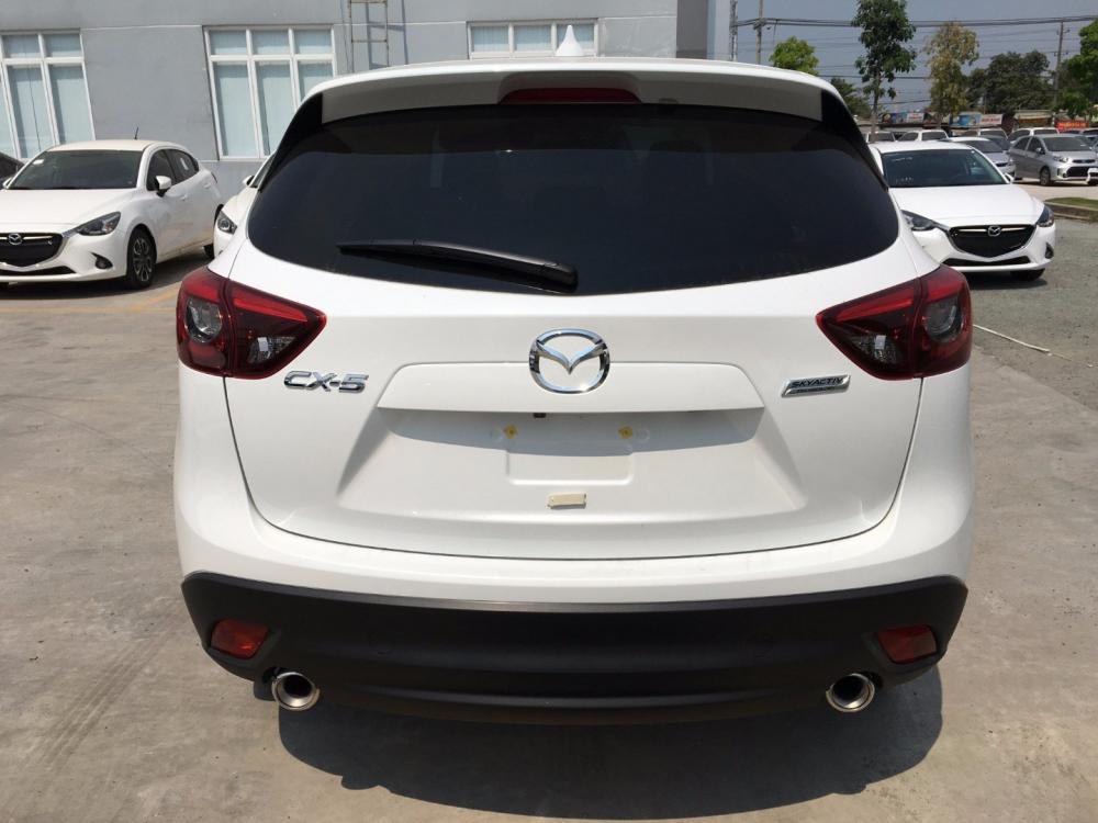 Cần bán xe Mazda CX 5 2017, màu trắng, nhập khẩu nguyên chiếc-8