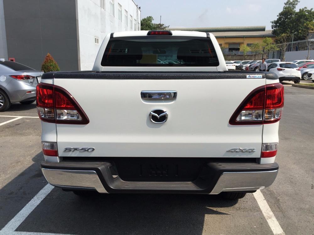 Bán ô tô Mazda BT 50 2017, màu trắng, xe nhập-7