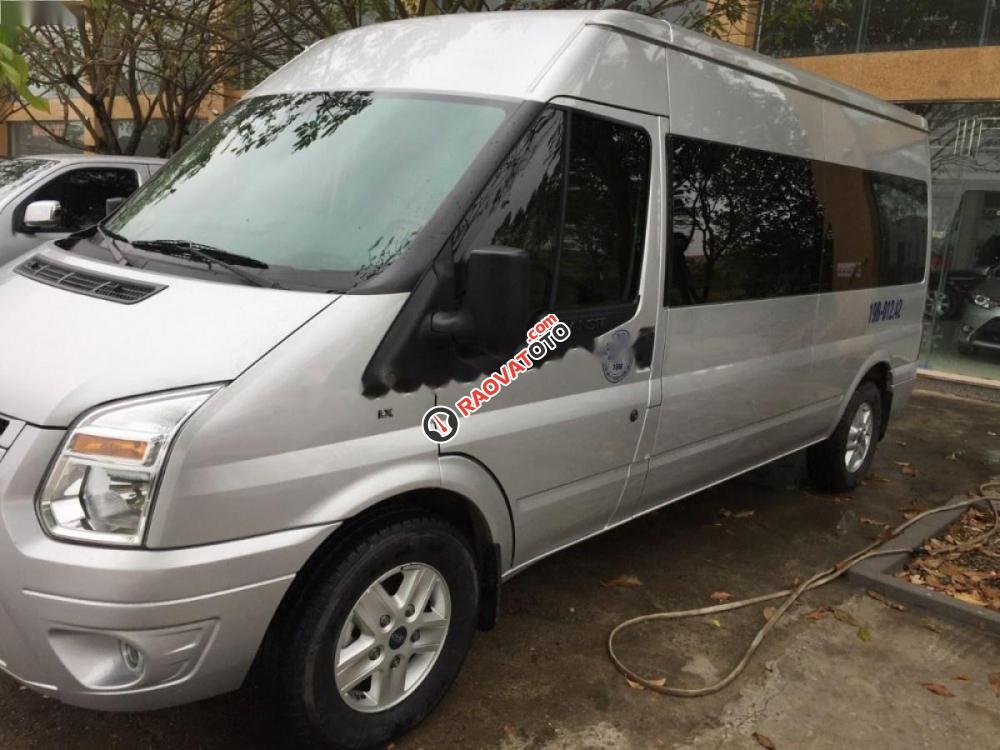 Cần bán Ford Transit 2.4 đời 2017, màu bạc đẹp như mới, 750 triệu-3