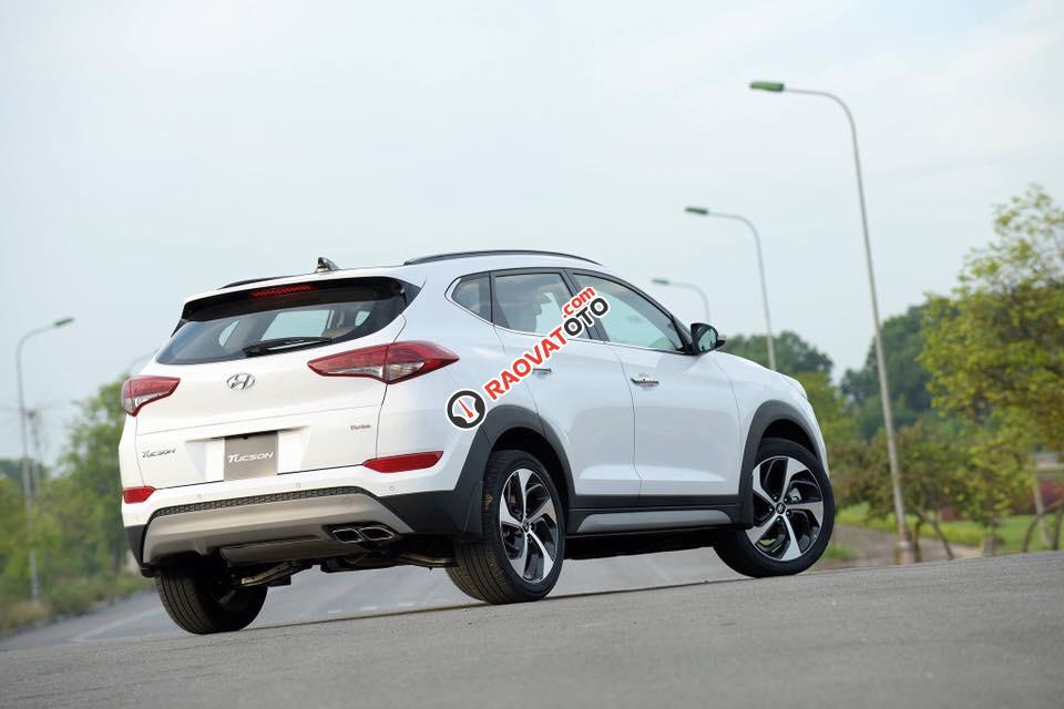 Bán Hyundai Tucson 1.6 turbo TGDI, hỗ trợ vay vốn 80% GT xe. Hotline 0948955599 - 0935904141-4