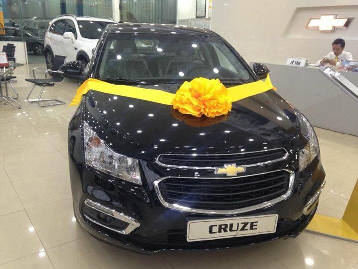 Bán xe Chevrolet Cruze đời 2017, màu đỏ, nhập khẩu-9