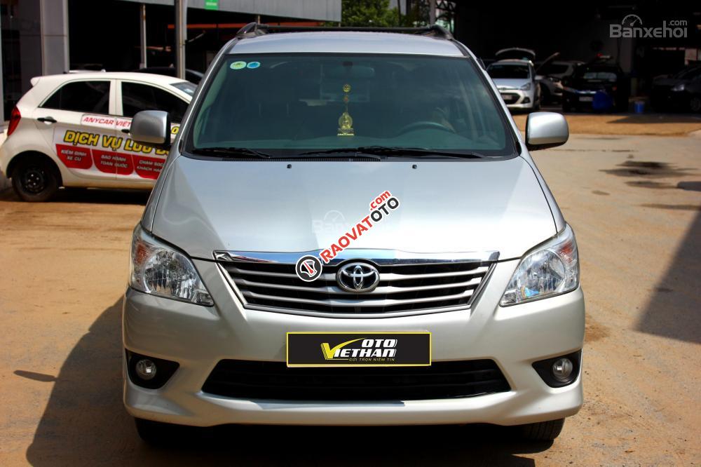 Toyota Innova G 2.0AT đời 2013, màu bạc, giá tốt, 50.000km, 558tr-1