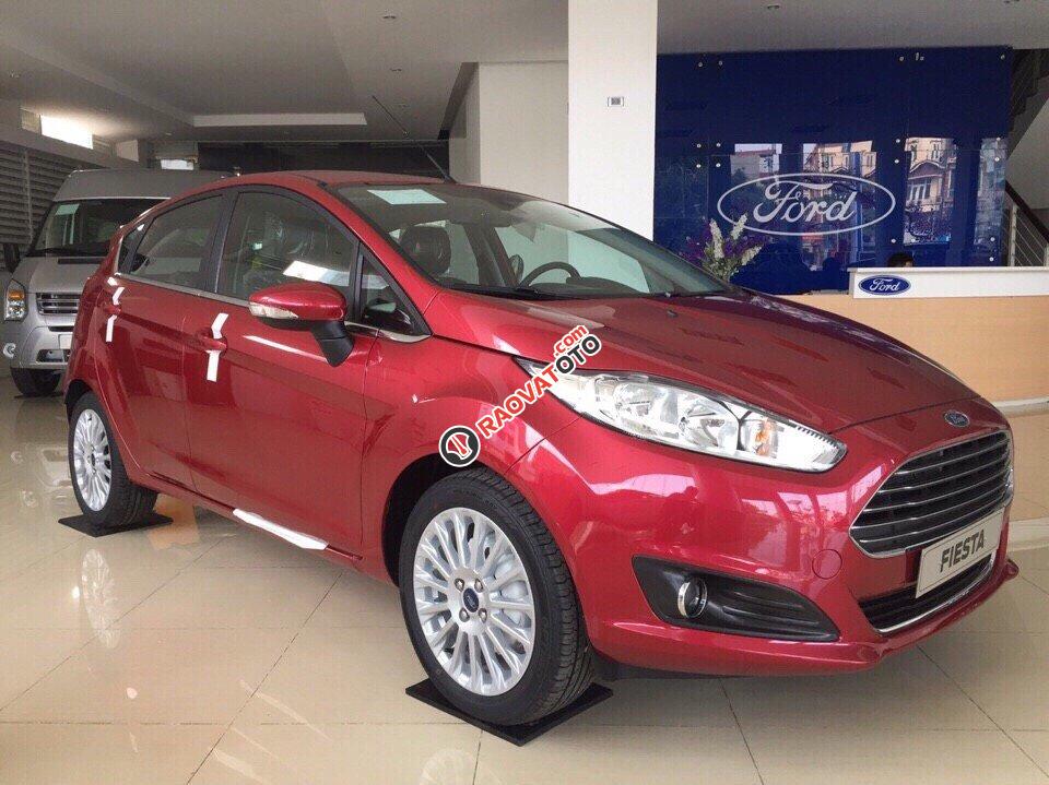 Bán xe Ford Fiesta 1.5L 1.0L AT, đời 2018. Giá xe chưa giảm, liên hệ để nhận giá xe rẻ nhất: 093.114.2545 - 097.140.7753-0