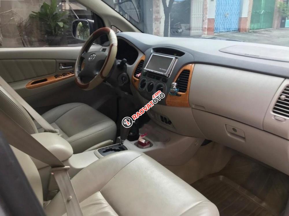 Bán Toyota Innova V đời 2008, màu bạc số tự động-8