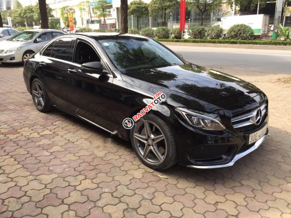 Bán Mercedes C300 AMG sản xuất 2017, màu đen-0