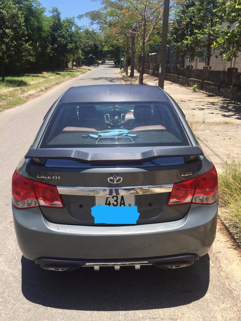 Bán xe Daewoo Lacetti đời 2011, màu xám, nhập khẩu-3