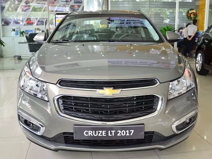 Bán Chevrolet Cruze sản xuất 2017, màu nâu, nhập khẩu nguyên chiếc, giá tốt-2