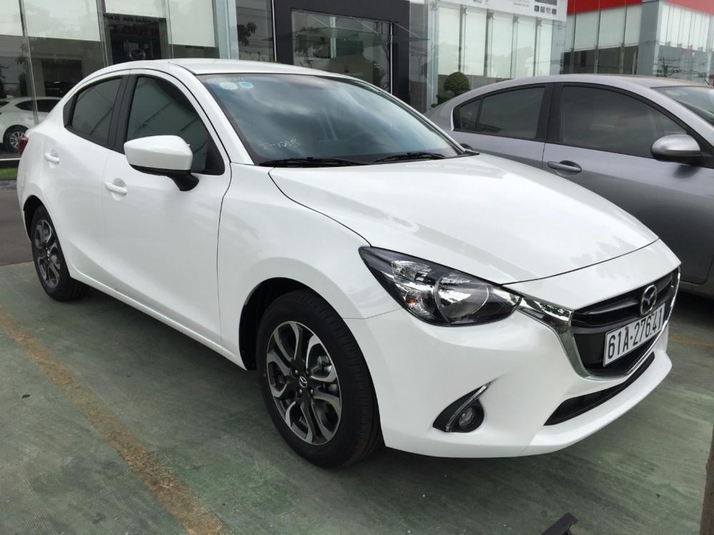 Cần bán xe Mazda 2 đời 2017, màu đen, nhập khẩu, giá 545tr-4