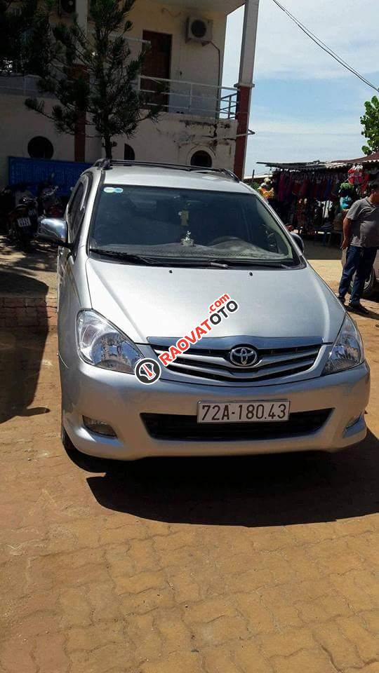 Cần bán Toyota Innova G năm 2008, màu bạc-2