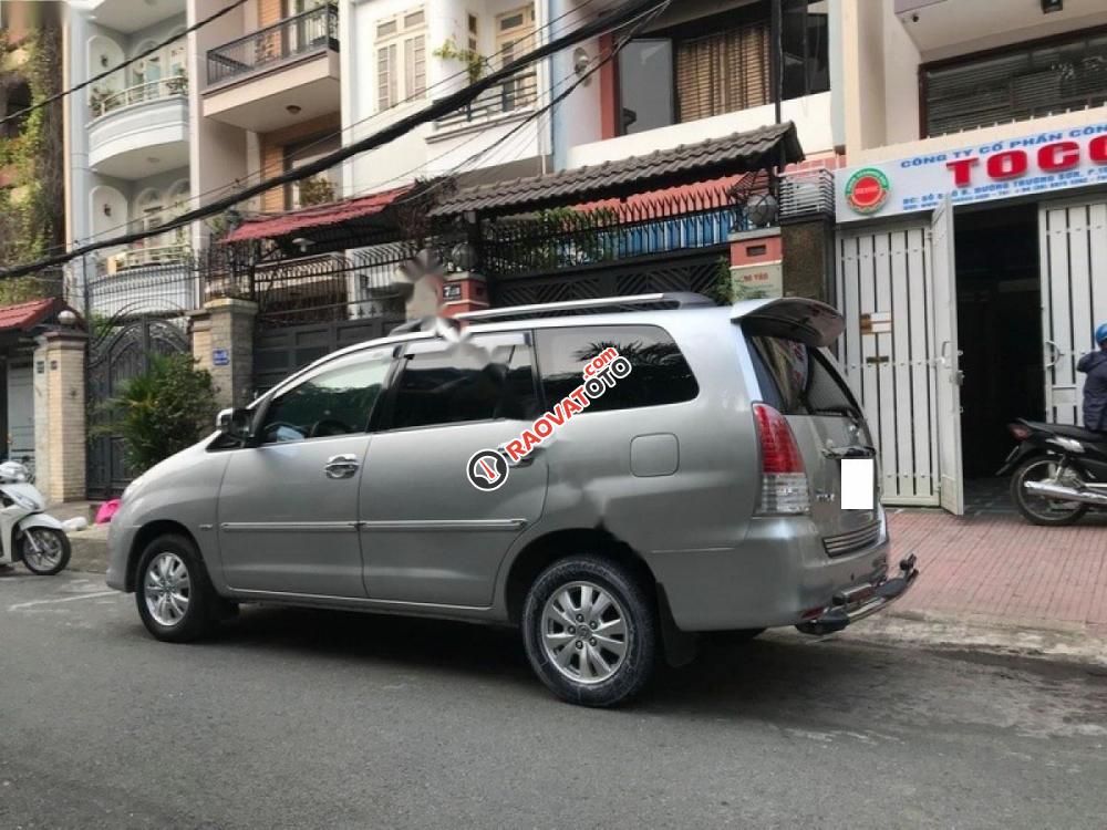 Bán Toyota Innova V đời 2008, màu bạc số tự động-1