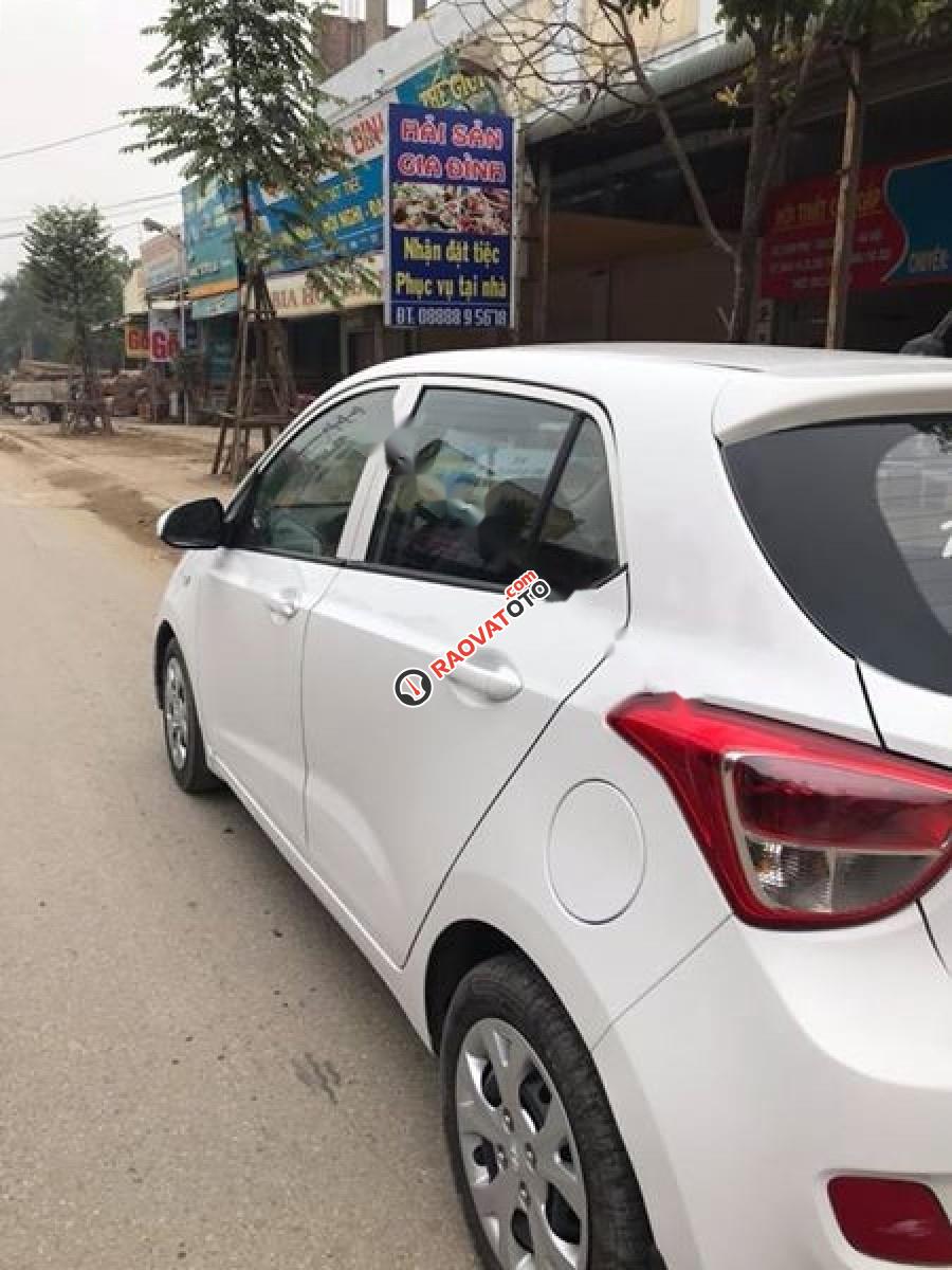 Cần bán xe Hyundai Grand i10 2014, màu trắng, nhập khẩu nguyên chiếc-6