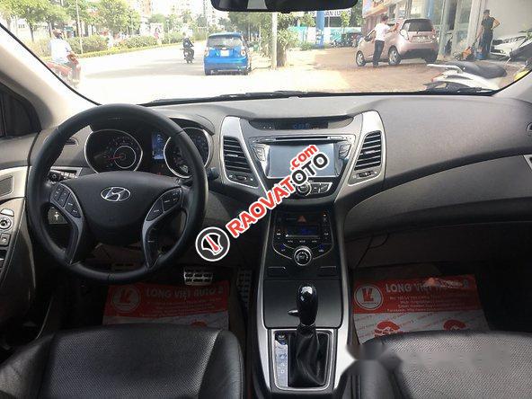 Bán Hyundai Elantra 1.8 AT đời 2015, màu đen-8