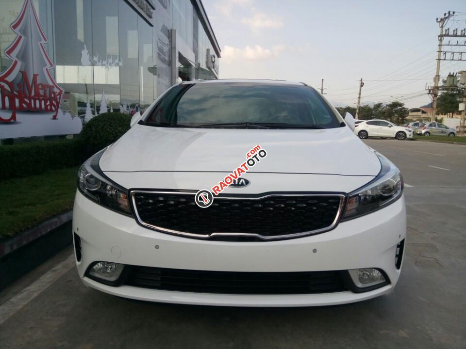 Bán Kia Cerato 1.6AT đời 2018, màu trắng, LH: 0989.240.241-0