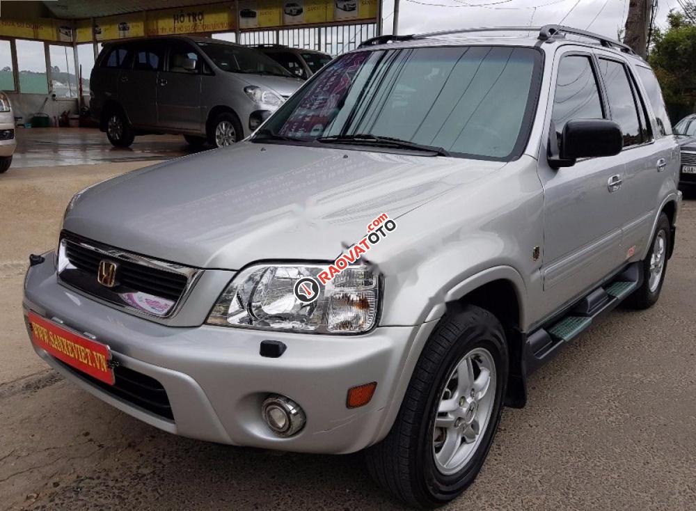 Cần bán lại xe Honda CR V 2.0MT đời 2003, màu bạc, nhập khẩu nguyên chiếc giá cạnh tranh-6