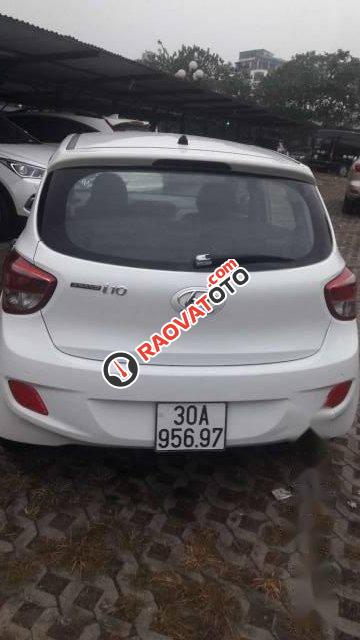 Cần bán gấp Hyundai Grand i10 MT 2015, màu trắng chính chủ, giá 315tr-2